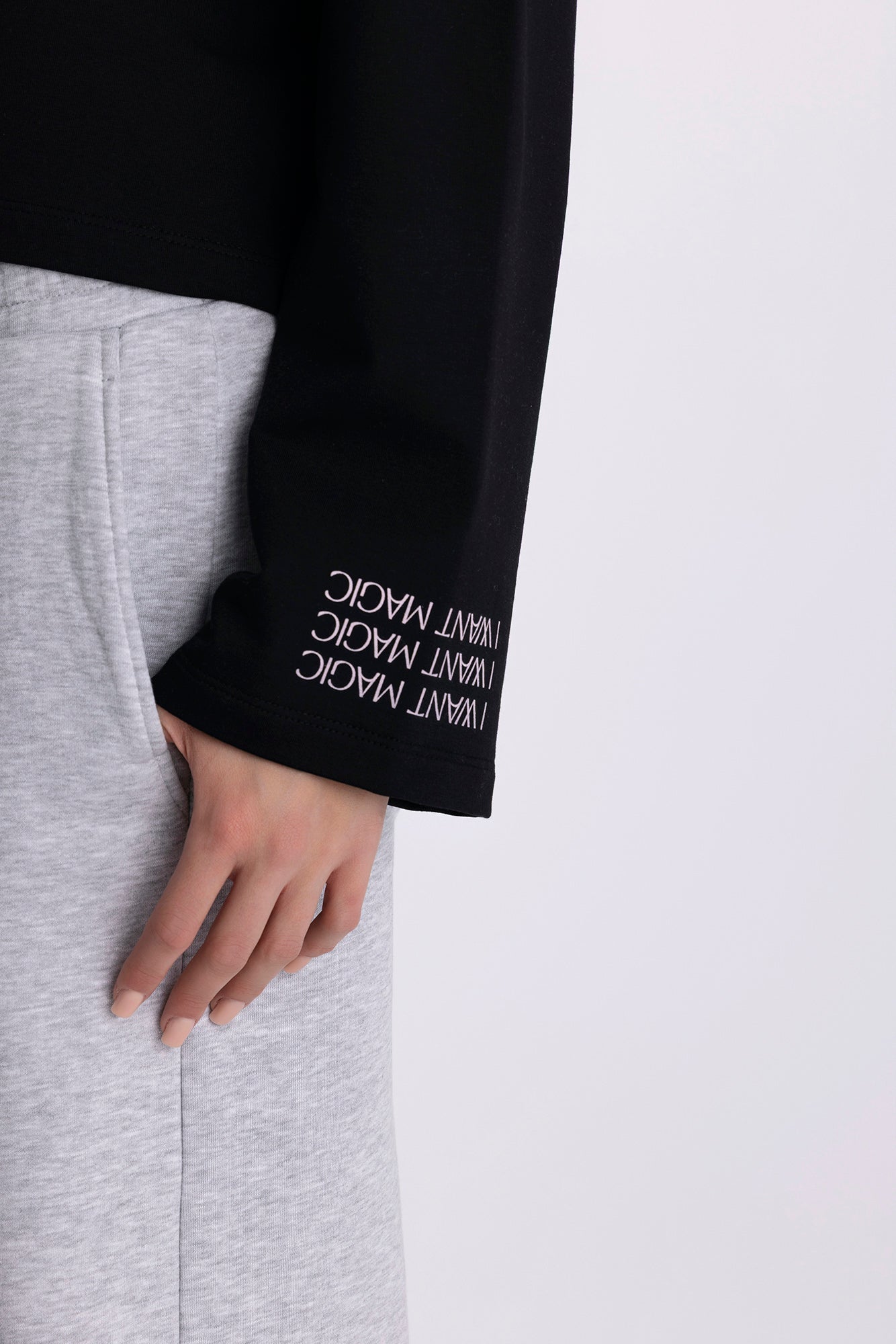 Longsleve Normal is Boring