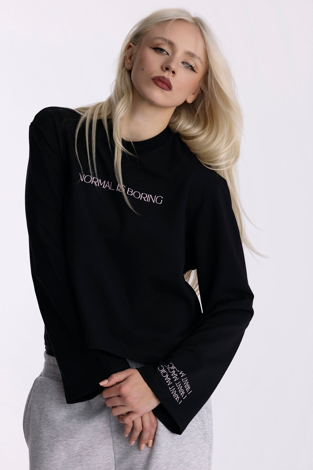 Longsleve Normal is Boring